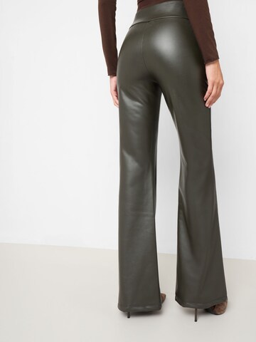 CALZEDONIA Skinny Hose in Grün