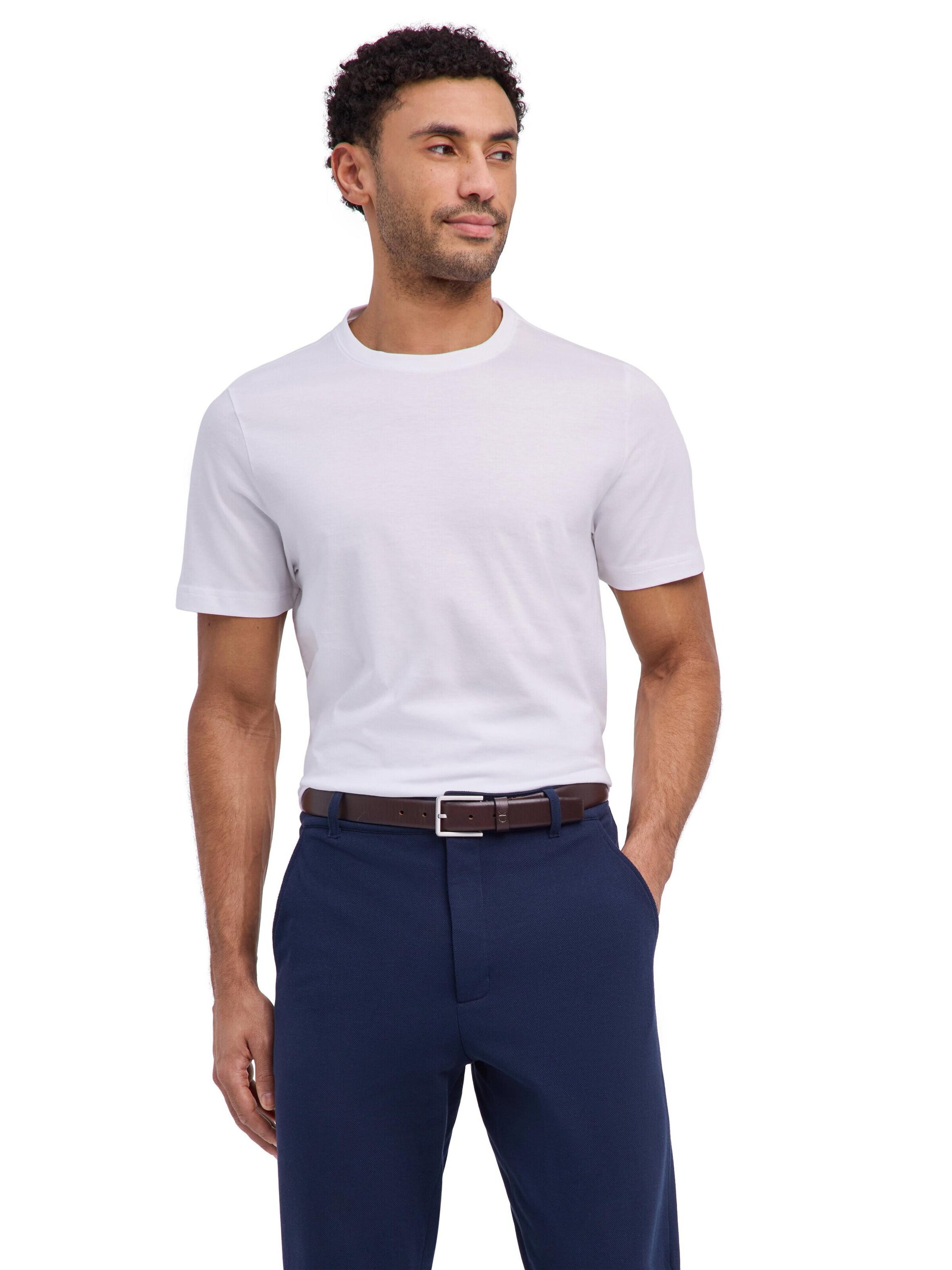 FALKE Shirt 'Essential' in White: front