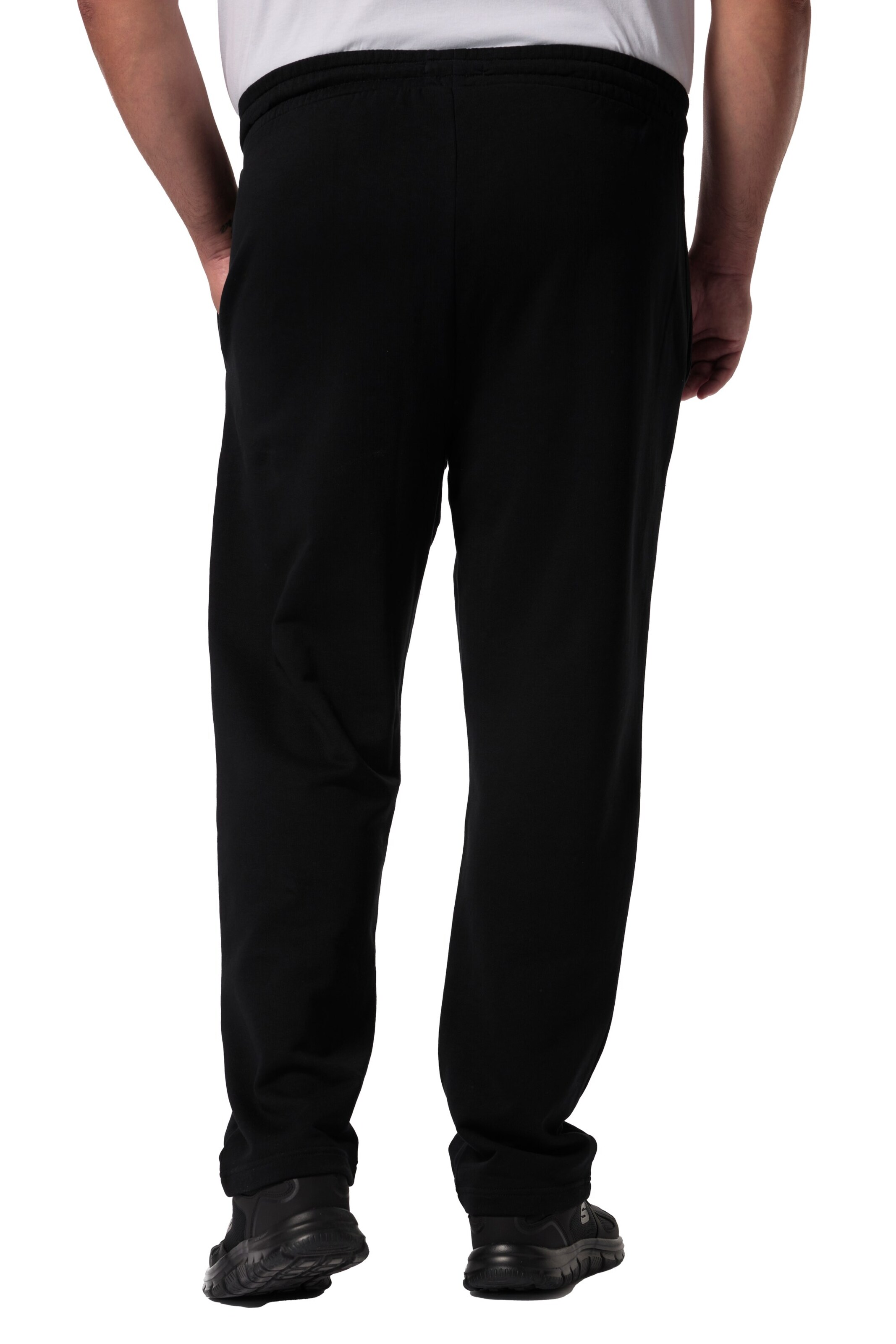 Men Plus Tapered Pants in Black