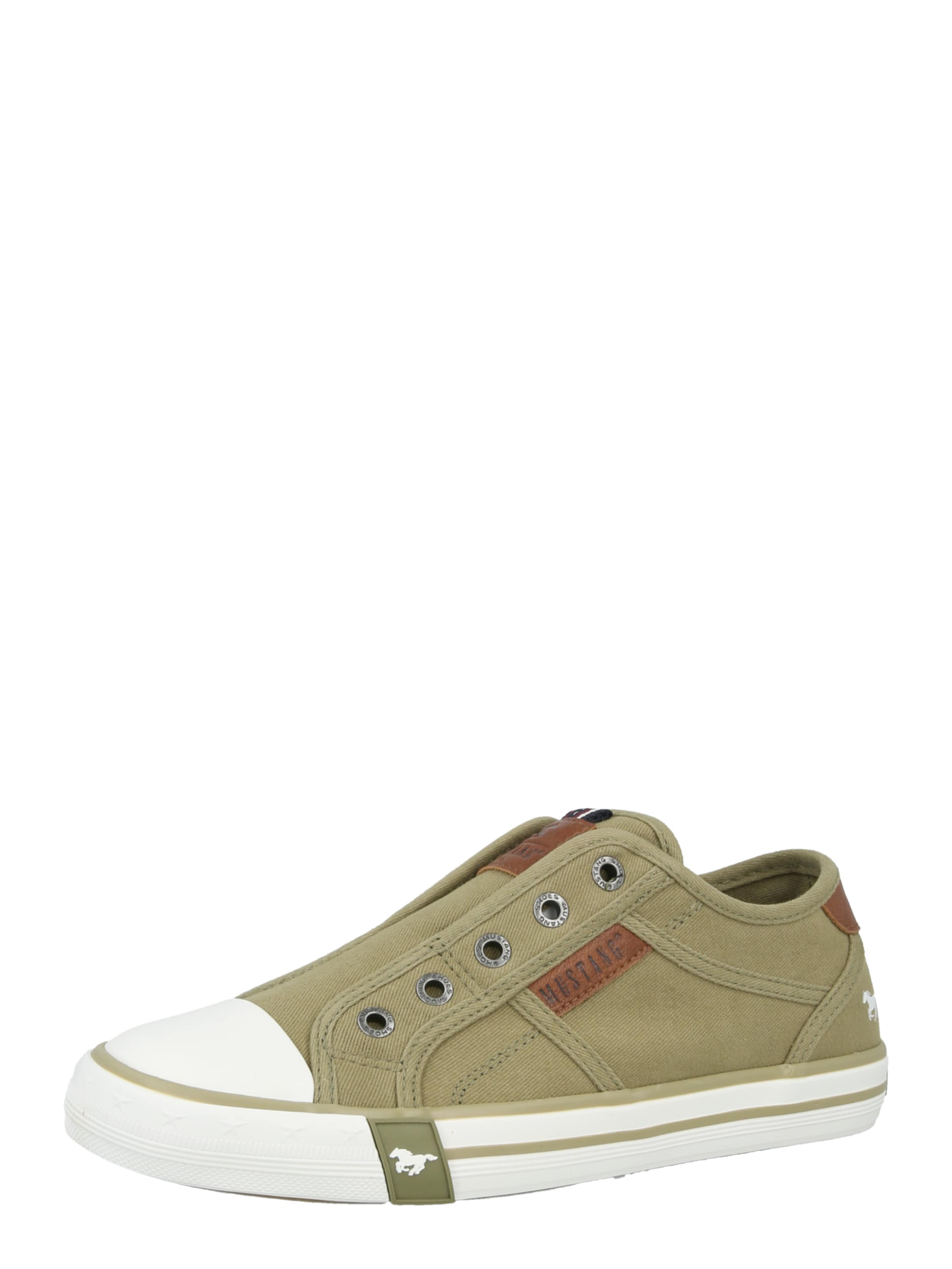 MUSTANG Slip-on in Groen: voorkant