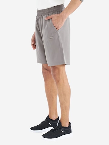Pantalon de sport 'Aktive Unterteile' Tommy Life en gris