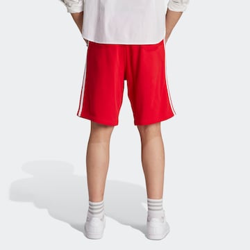 ADIDAS ORIGINALS Regular Shorts  'Adicolor Classics 3-Stripes' in Rot