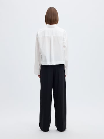 SELECTED - Blusa 'SLWDANNIE' em branco