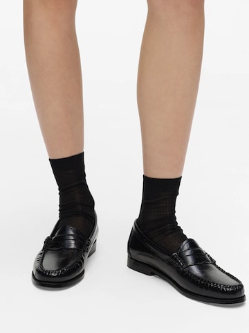 Karl Lagerfeld Pantofle ' Kl x Bass Penny ' w kolorze czarny: przód