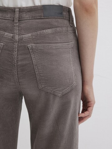 Mavi Flared Jeans in Grau