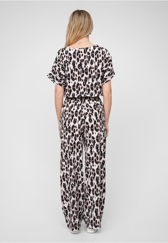 Cloud5ive Leisure suit in Beige