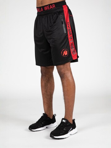 Gorilla Wear Loose fit Trousers 'Atlanta' in Black: front