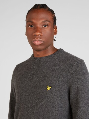 Pull-over Lyle & Scott en gris