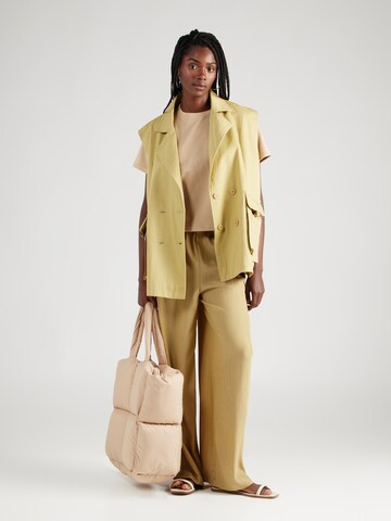 Maglietta 'SKYLAR' di PIECES in beige