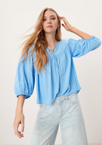 QS Blouse in Blauw: voorkant