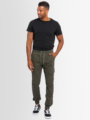 Regular Pantalon cargo Alessandro Salvarini en vert