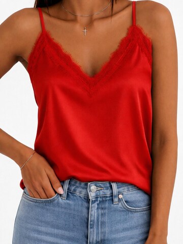 Worldclassca Top 'Spaghetti Lace Trim Top' in Red: front