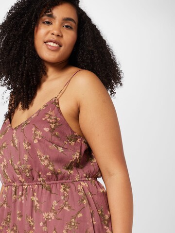 Vero Moda Curve Sommarklänning 'Smilla' i rosa