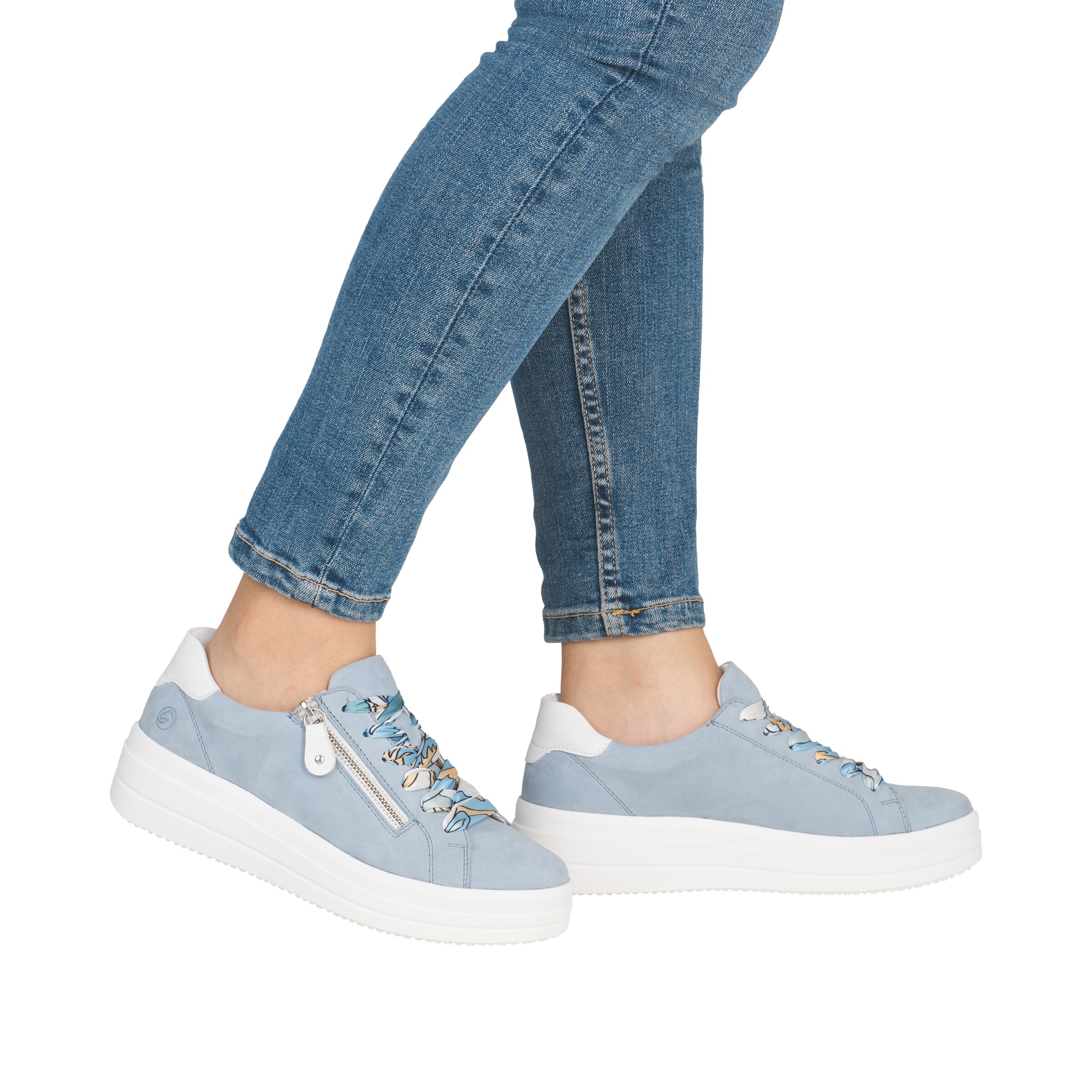 REMONTE Sneakers in Blue
