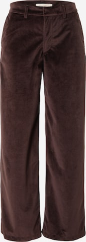 LEVI'S ® Trousers with creases 'Baggy Trouser' in Brown: front