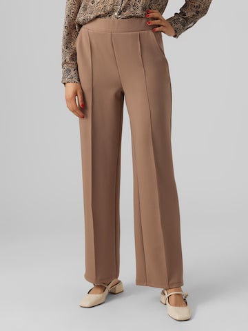 VERO MODA Wide leg Pleated Pants 'PANNA' in Brown: front