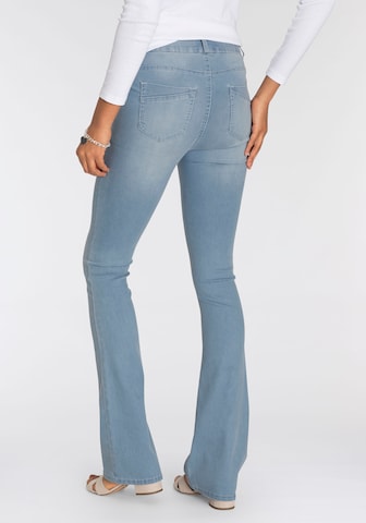 ARIZONA Flared Jeans in Blau