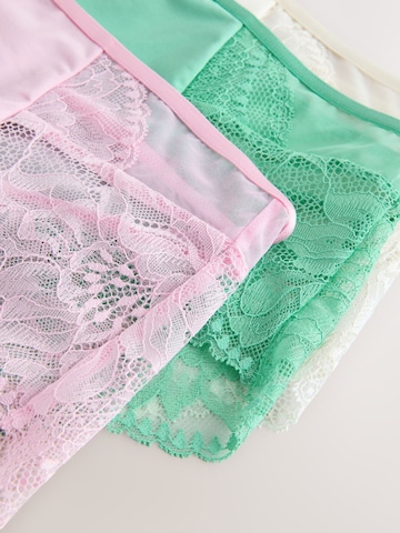 Slip de la Next pe bej