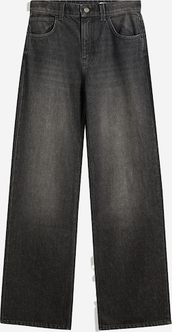 Jean Bershka en noir : devant