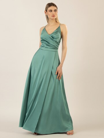 APART Kleid in Grün: Vorderseite