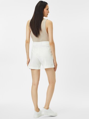 Brava Fabrics Regular Pleat-Front Pants in White