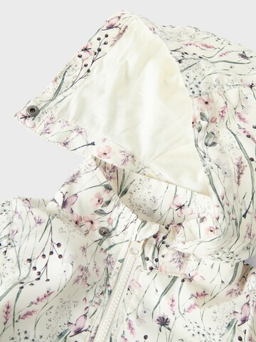Giacca di mezza stagione 'NMFMaxi' di NAME IT in bianco