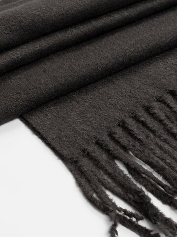 L'Arte Milano Shawl in Grey