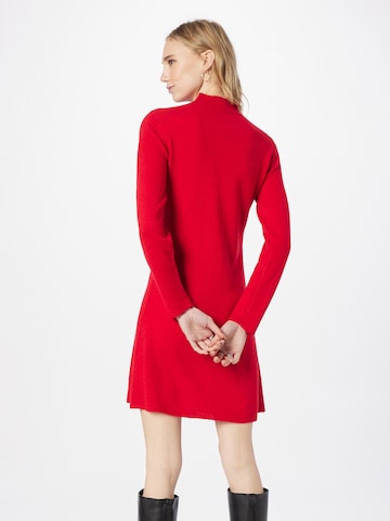 PIECES - Vestido de punto 'FORA CHRISTMAS' en rojo