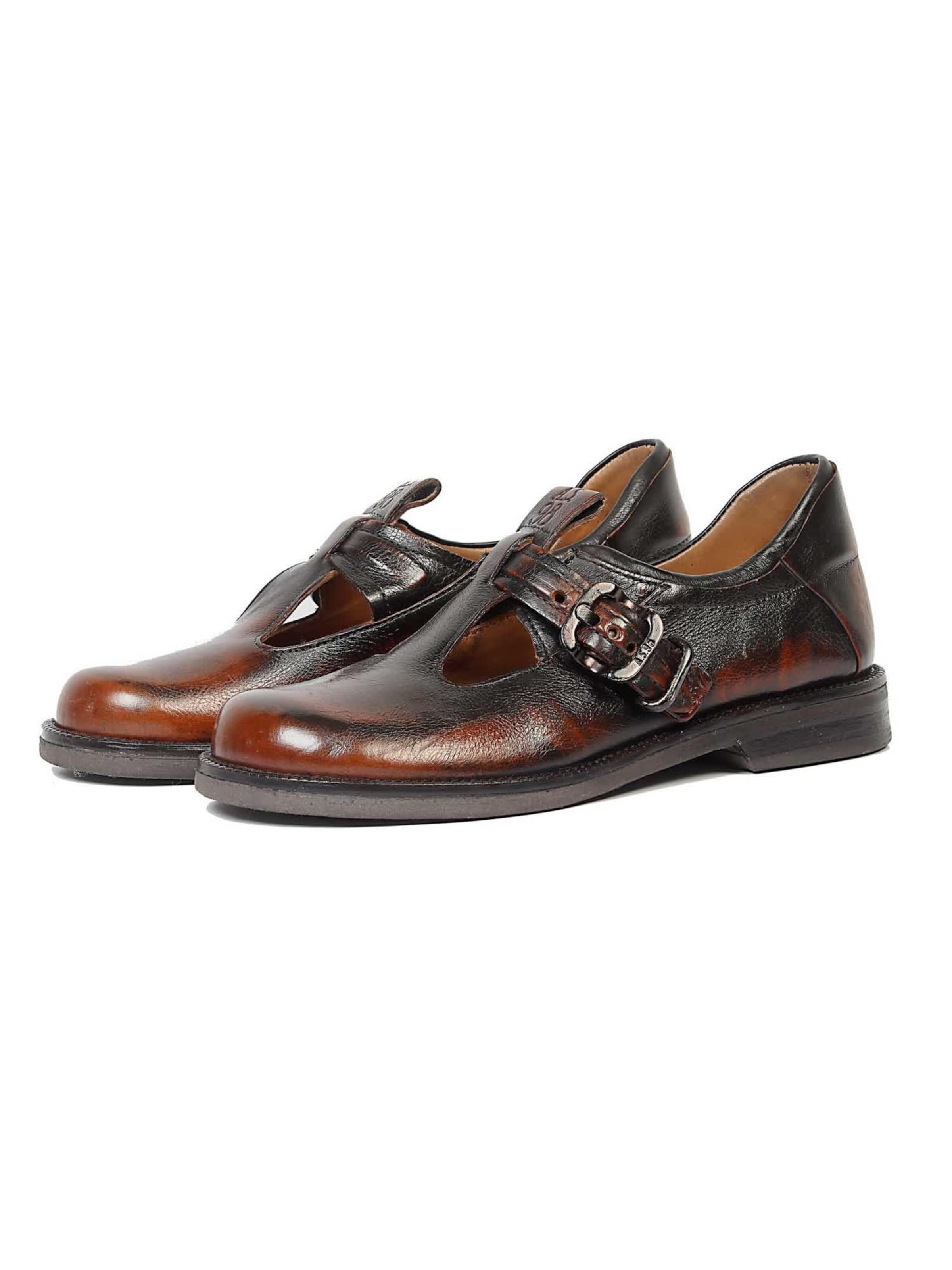 Mocassino ' ALISTAIR ' in 36 A.S.98 di colore castano, Visualizzazione prodotti