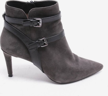 Michael Kors Dress Boots in 38 in Grey: front