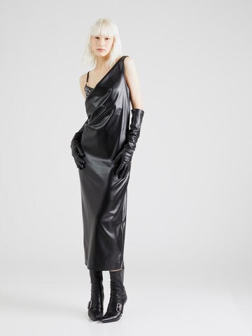 PATRIZIA PEPE Kleid in Schwarz: Vorderseite
