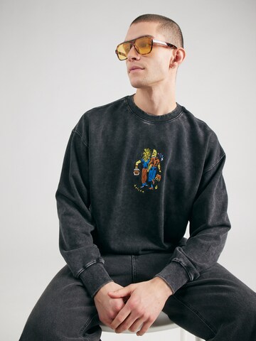 Volcom Sweatshirt 'BOB MOLLEMA' in Zwart: voorkant