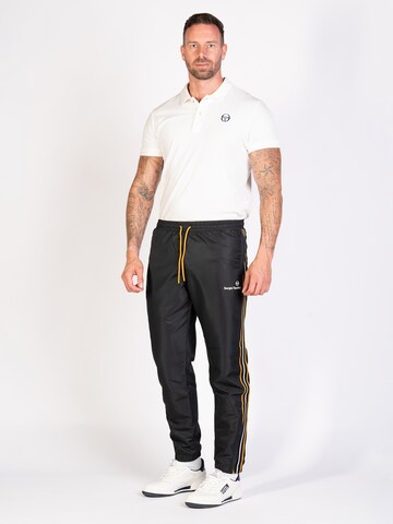 Sergio Tacchini Zwężany krój Spodnie sportowe 'Lista' w kolorze czarny
