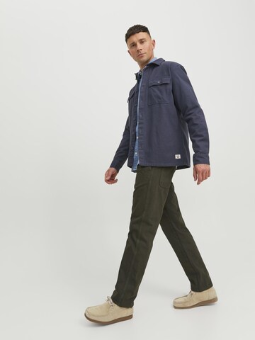 R.D.D. ROYAL DENIM DIVISION Loose fit Chino Pants ' RE 750' in Green