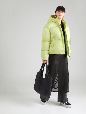 ALPHA INDUSTRIES Zimní bunda – zelená