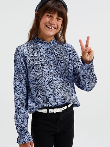 WE Fashion Blouse in Blue: front