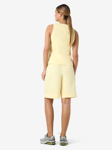 Noisy may Loose fit Pleat-front trousers 'NMMAILE' in Yellow