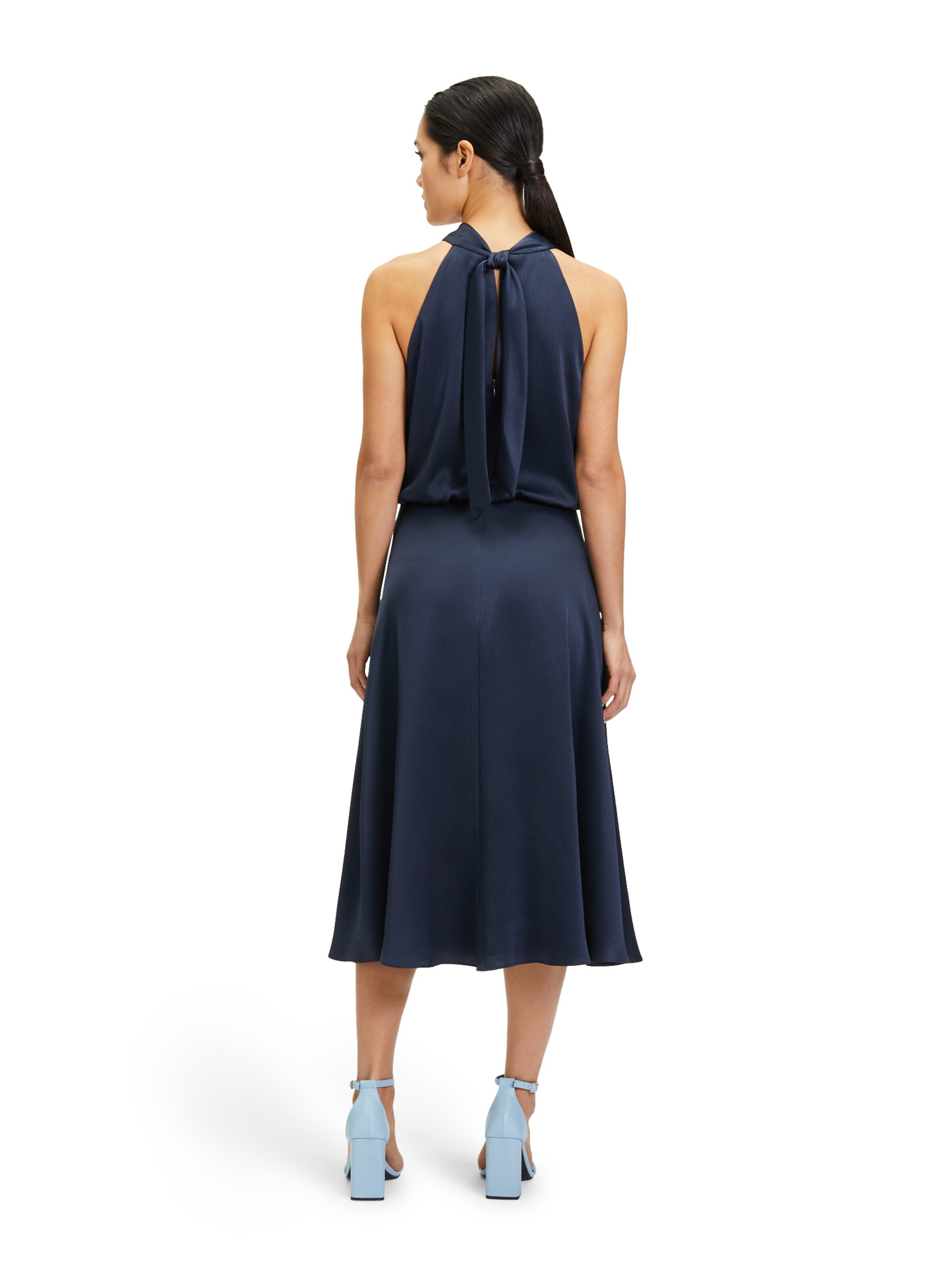 Abito di Vera Mont in blu