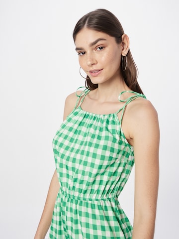 Tuta jumpsuit 'HUMUNA' di PIECES in verde