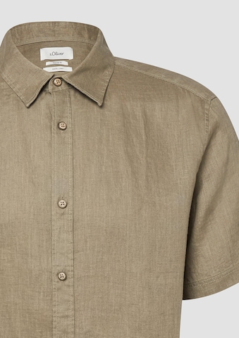 Coupe regular Chemise s.Oliver en vert