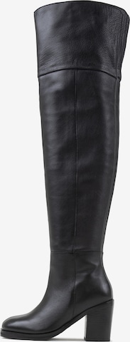 BRONX Over the Knee Boots 'New Patt' in Black: front