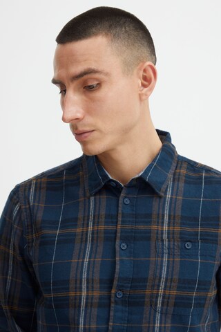 Coupe slim Chemise BLEND en bleu