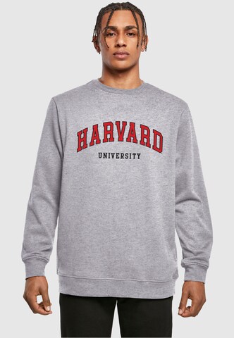 Merchcode Sweatshirt 'Harvard University - Script' in Grijs: voorkant
