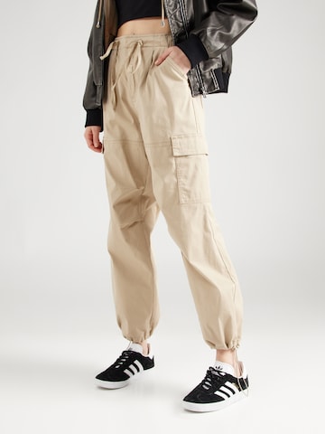 QS Loose fit Cargo Pants in Beige: front