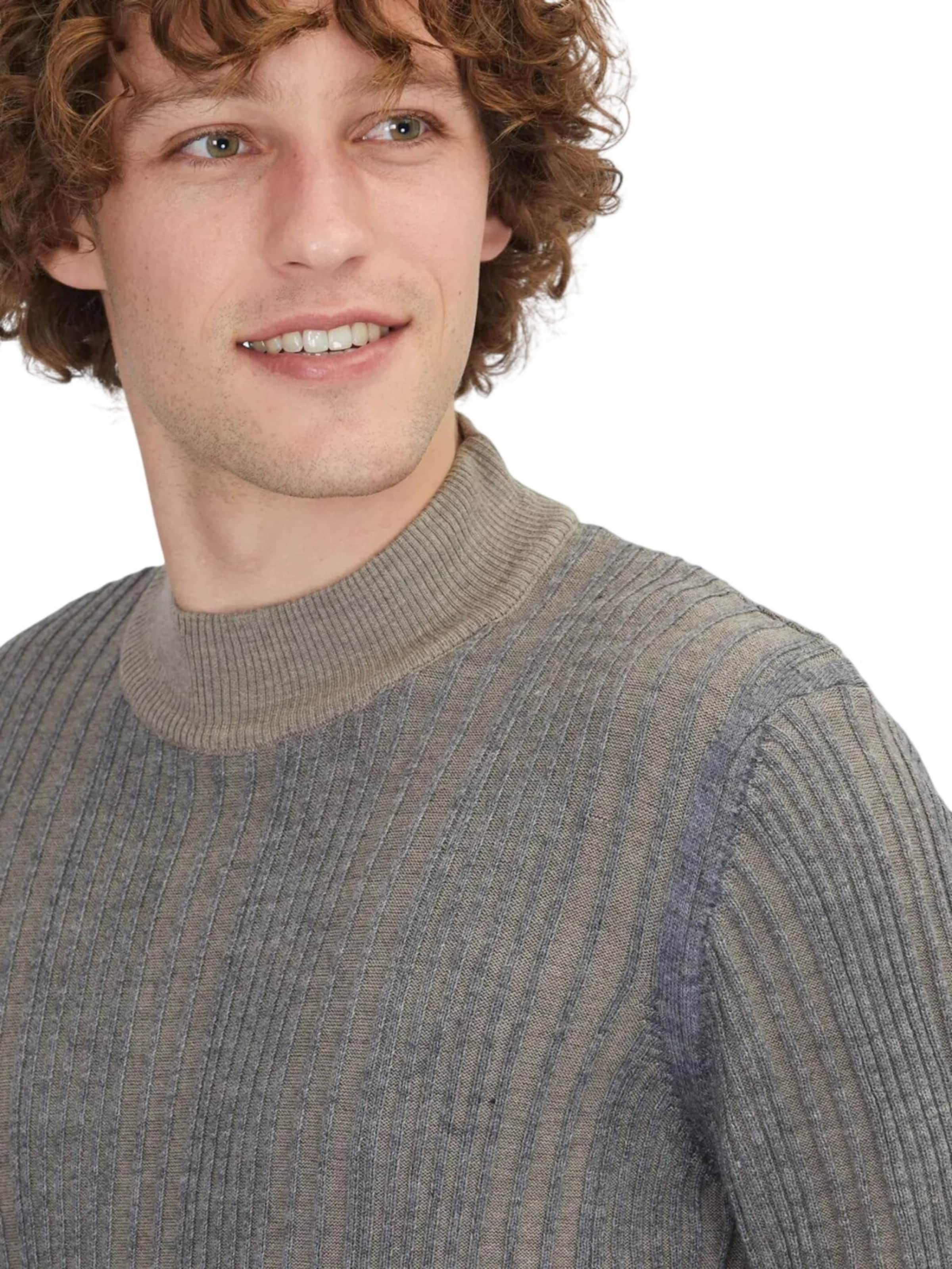 KİP Pullover in Grau
