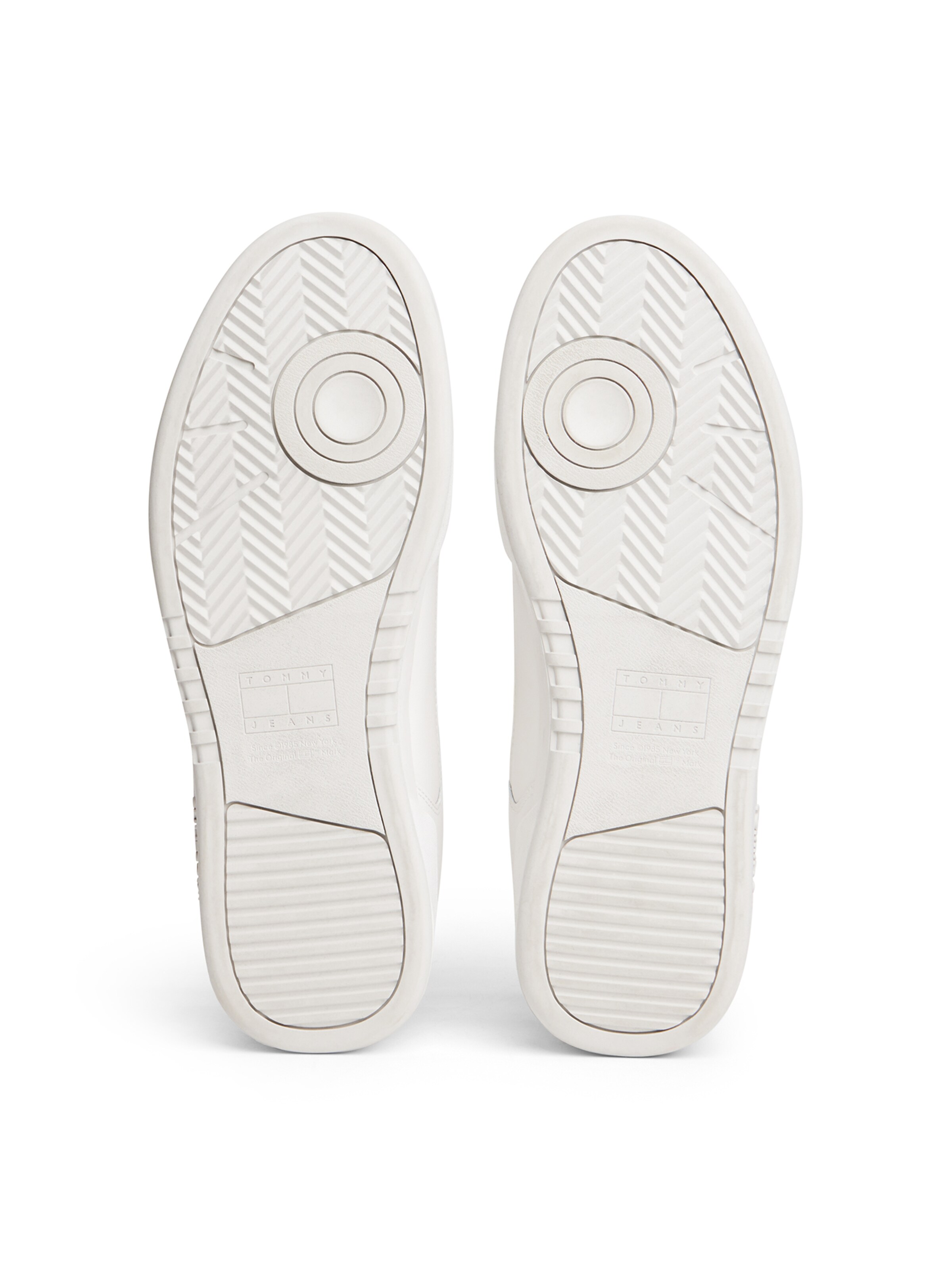 Tommy Jeans Trampki niskie w kolorze biały