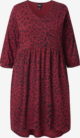 Ulla Popken Dress in Red: front