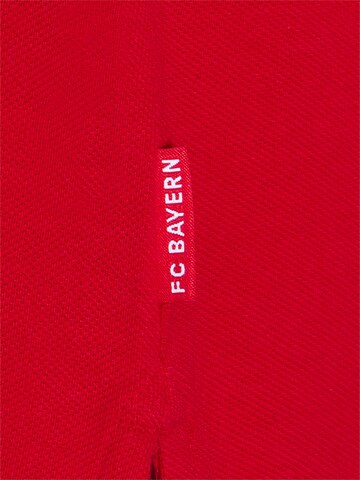 FC BAYERN MÜNCHEN Performance Shirt in Red