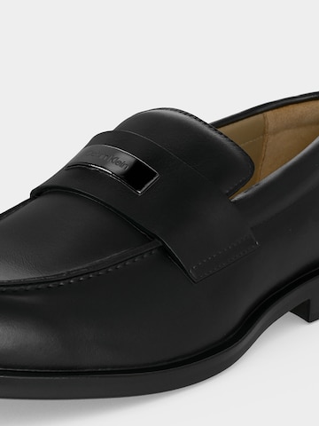 Calvin Klein Instappers 'ESS' in Zwart