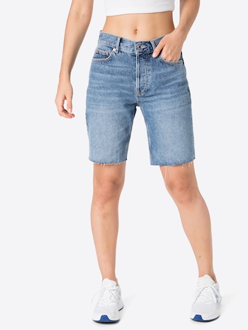 Gina Tricot Regular Jeans i blå: forside